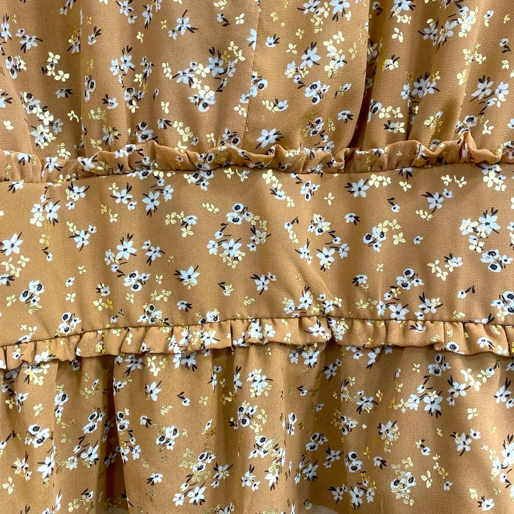 Bohemian Floral Blouse - Picture 4 of 4
